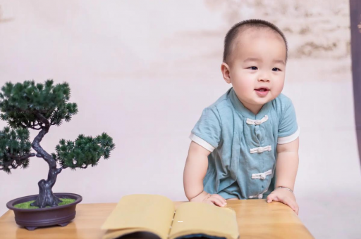 龙口宝宝脸上小白点